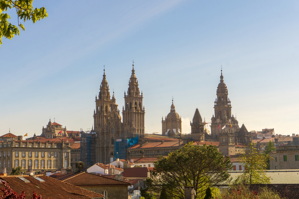 Spain and UAE (Dubai) eSIM